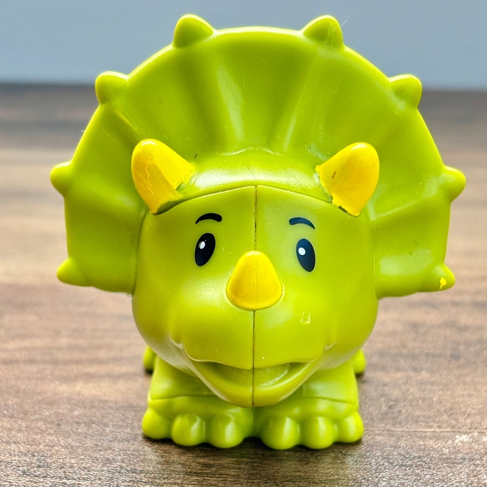 Fisher Price Little People Replacement Triceratops Green Dinosaur Figure Playset
